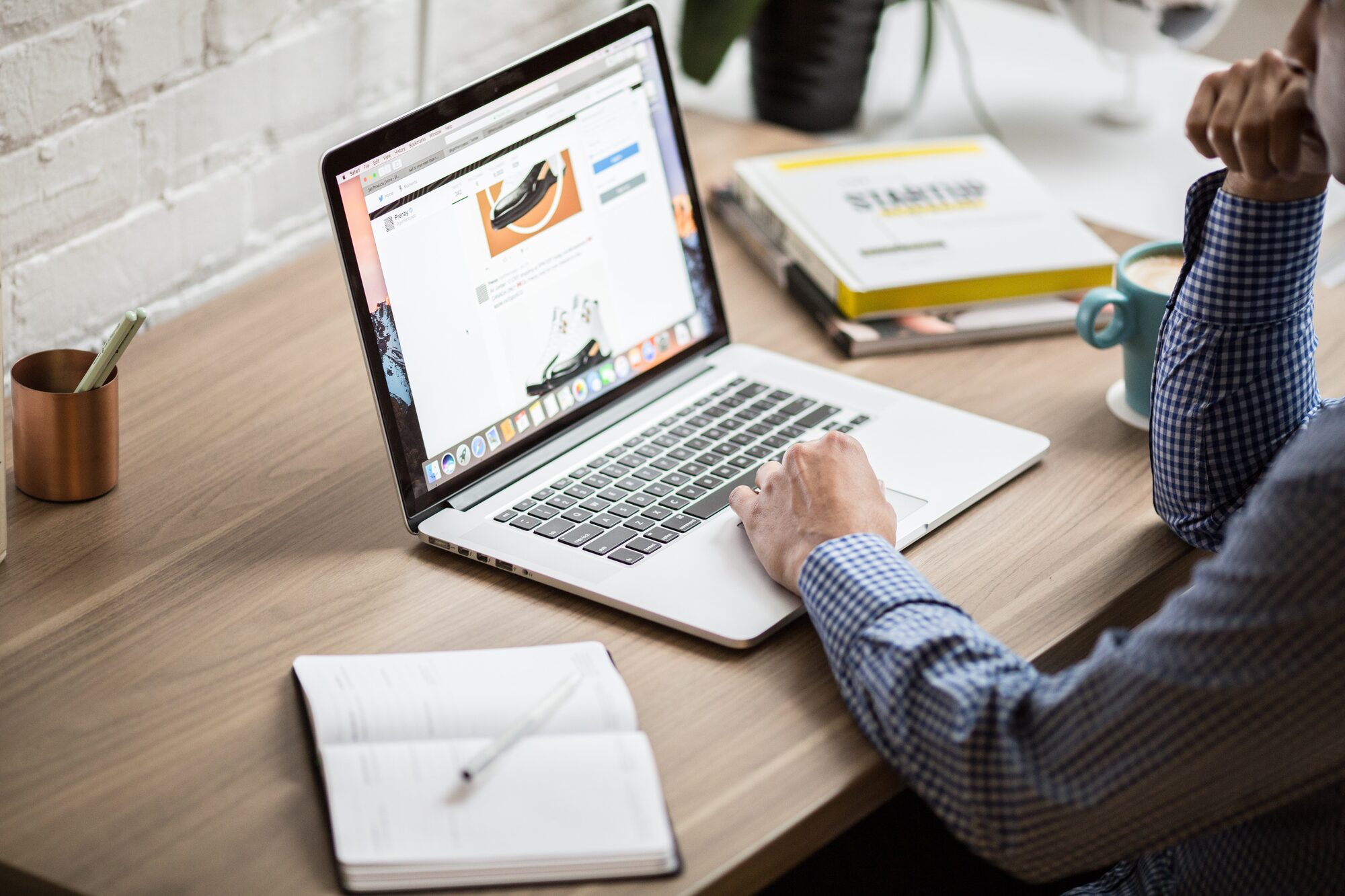 24 advantages of having a website for a small business